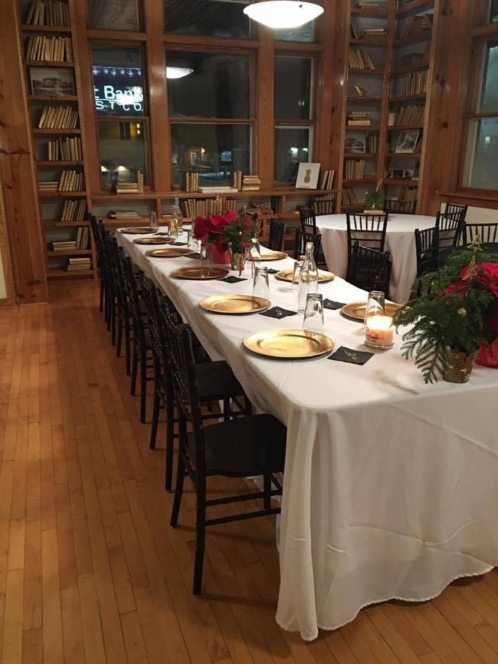 The Old Library: 822 6th Ave, De Witt, IA 52742